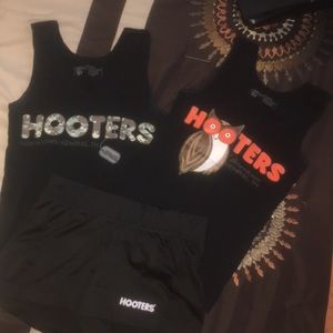 Hooters Uniform